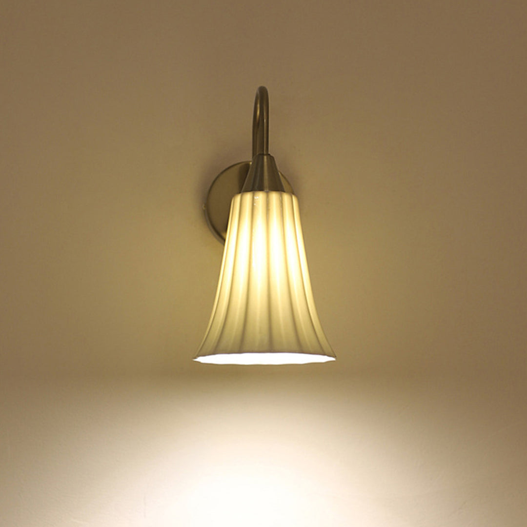 1-Light Gooseneck Bell French Vintage Ceramic Pleated Wall Lamp