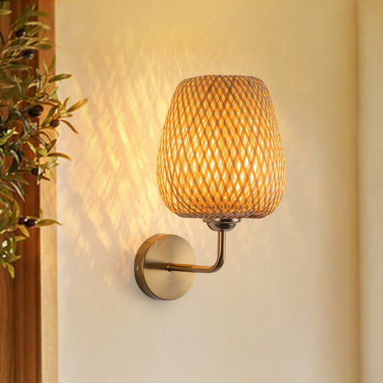Contemporary 1-Light Hand Weaving Rattan Round Basket Wall Sconce