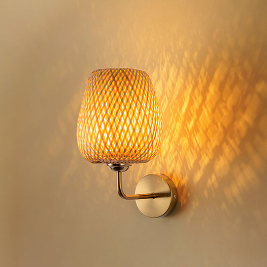 Contemporary 1-Light Hand Weaving Rattan Round Basket Wall Sconce