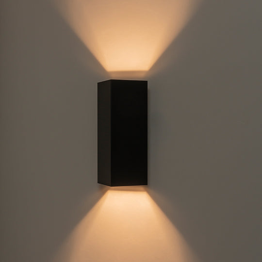 Modern Minimalist IP54 Black Rectangle LED Outdoor Wall Sconce
