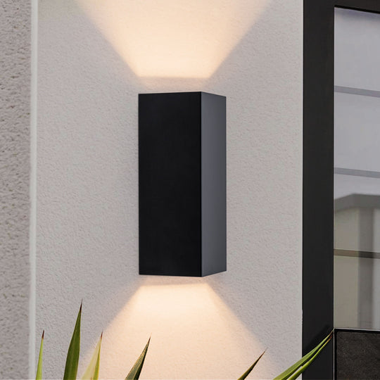 Modern Minimalist IP54 Black Rectangle LED Outdoor Wall Sconce