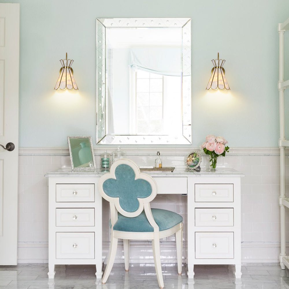 Pendantlightie - Decorative Tiffany 1 - Light Hourglass Capiz Shell Shade Armed Sconce - Wall Light - Brass - 