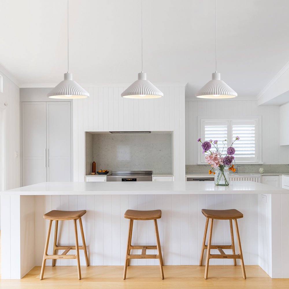 Pendantlightie - Modern 1 - Light Resin Pleated Conical Pendant Light For Dining Table - Pendants - White - 