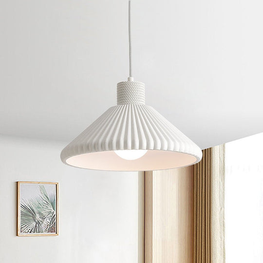 Pendantlightie - Modern 1 - Light Resin Pleated Conical Pendant Light For Dining Table - Pendants - White - 