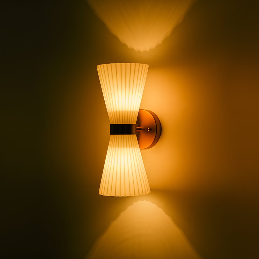 Pendantlightie - Modern 2 - Light Pleated Glass Shade Double Cone Sconce - Wall Light - Brown - 